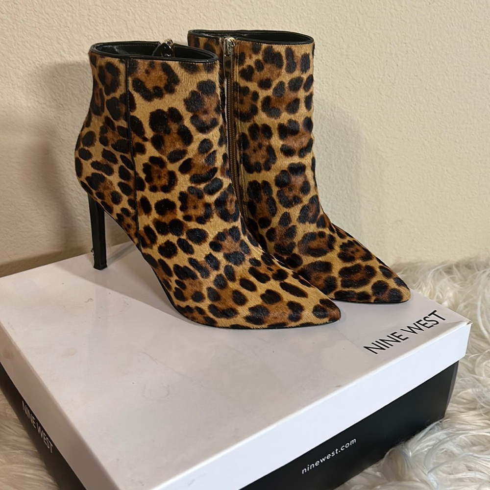 Leopard boots